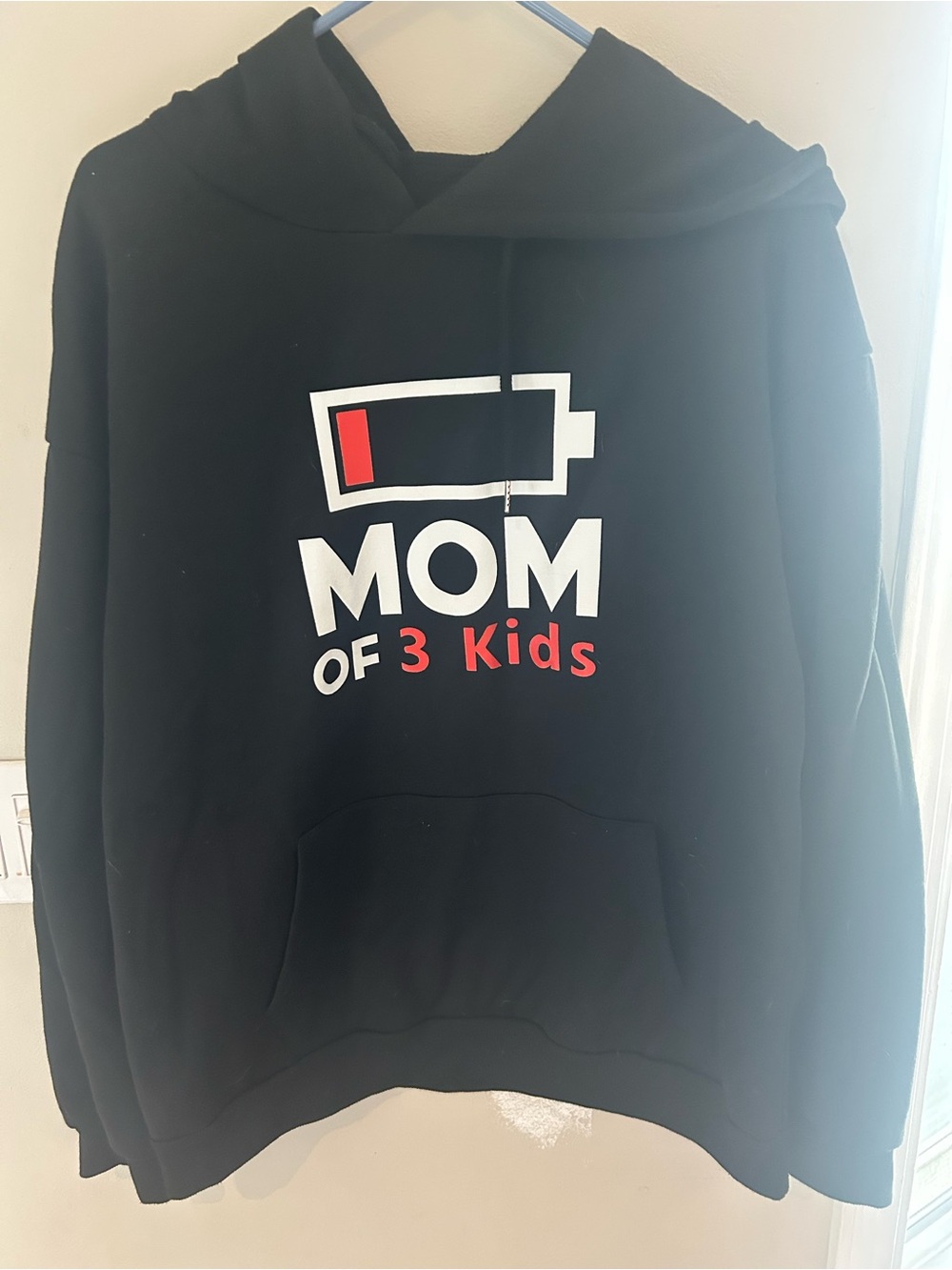 Women’s 'Mom of 3 Kids' Graphic Hoodie